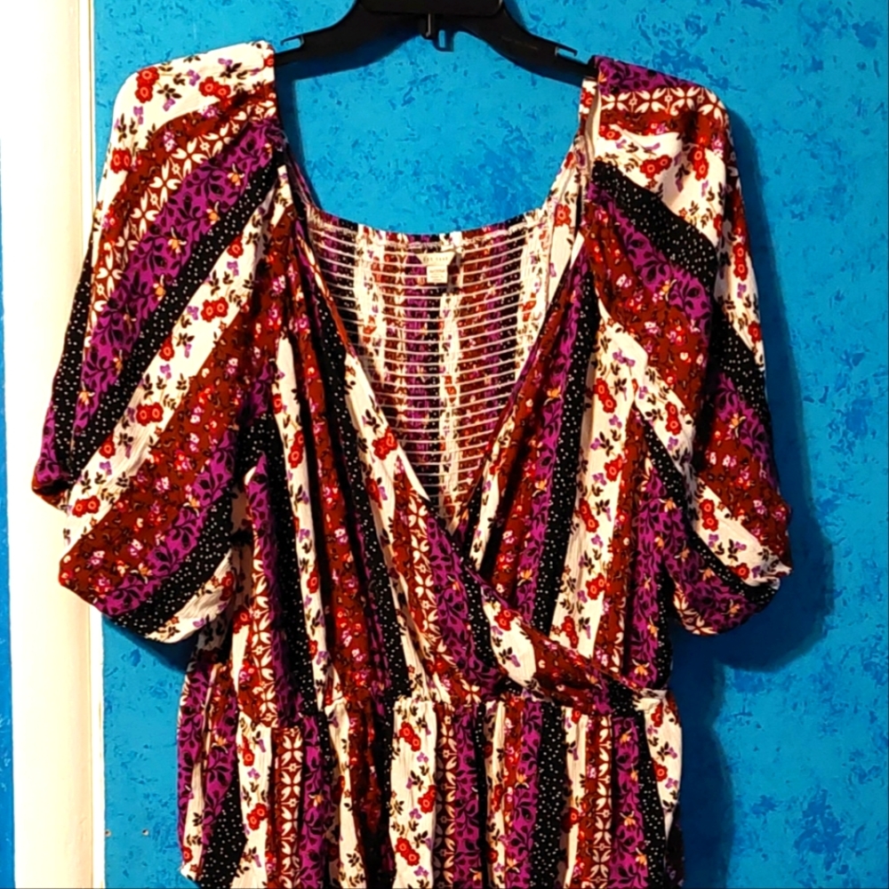 Multicolor cross front shirt